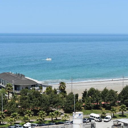 Apartment Ucha With Sea View Batumi Exterior photo