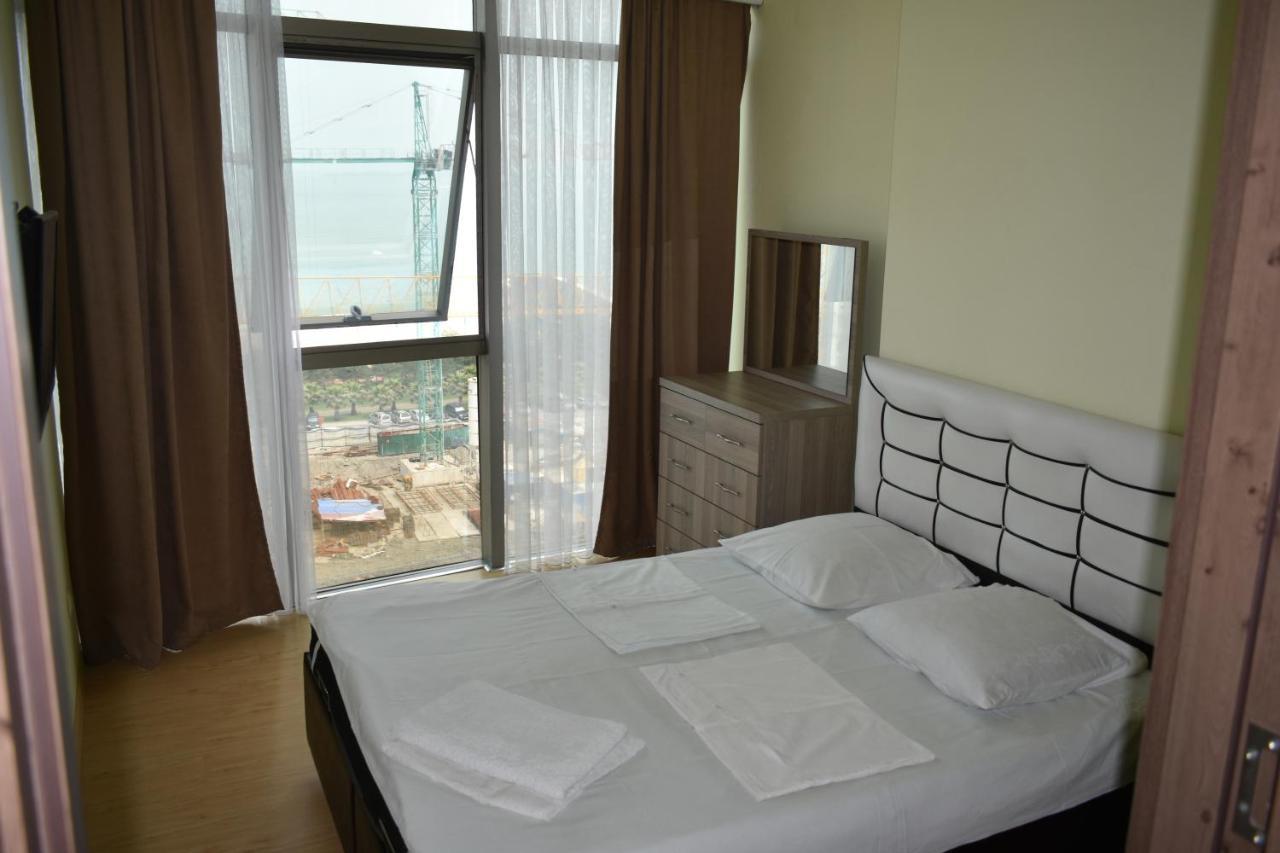 Apartment Ucha With Sea View Batumi Exterior photo